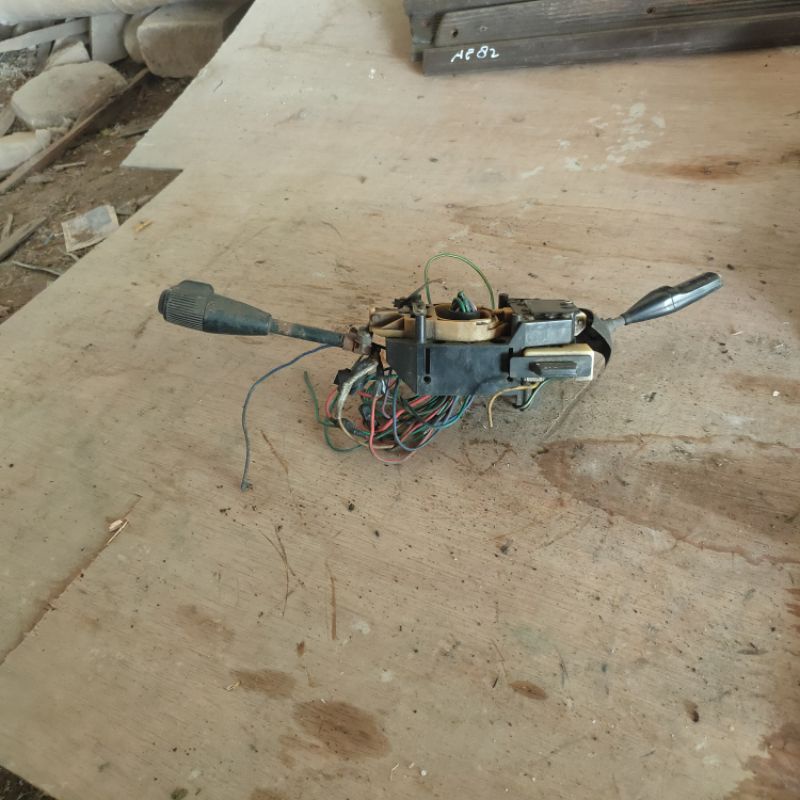 saklar kombinasi mobil honda accord executive 82-85