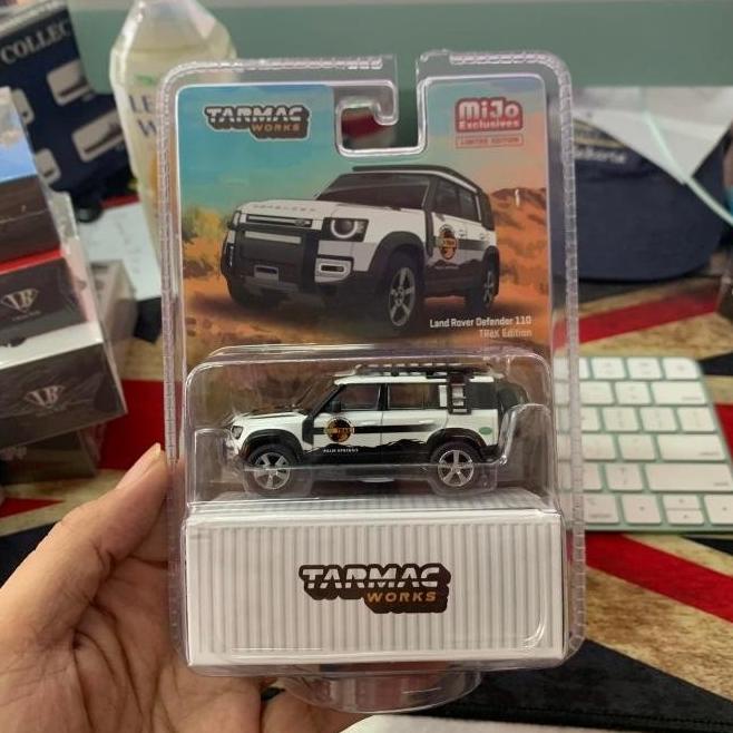[] TARMAC WORKS LAND ROVER DEFENDER 110 TREK EDITION