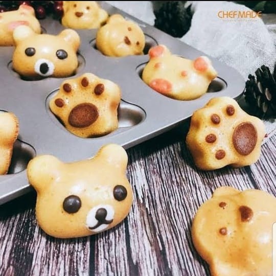 

Chefmade Cetakan 4 Motif Anti Lengket/ 12 Cup Four Shapes Pan - WK9320