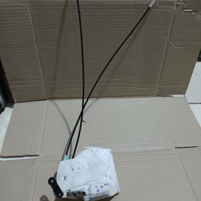 DOOR LOCK PINTU DEPAN KIRI AVANZA XENIA ORIGINAL 2012 2017