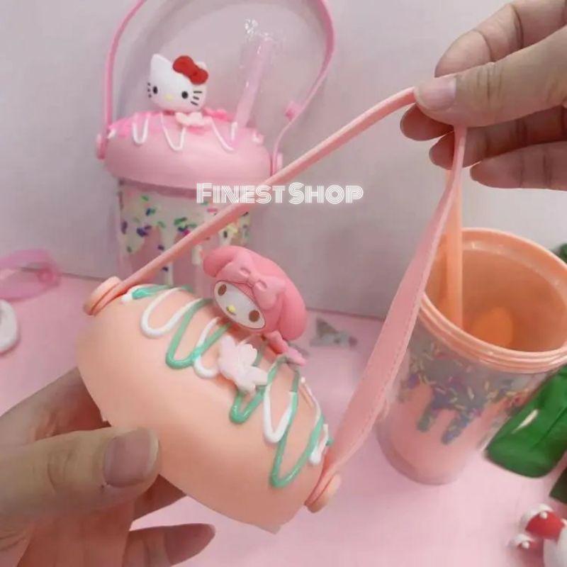 Tumbler SANRIO Tutup Boneka Gelas Cinnamoroll Melody Kitty Pompurin Botol Sedotan Ice Cream Gelas Es Krim Lucu