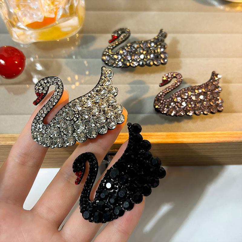 【Bayar di tempat】rhinestone Swan Hair Clip Elegan Temperamen Poni Klip Indah Aksesori Rambut