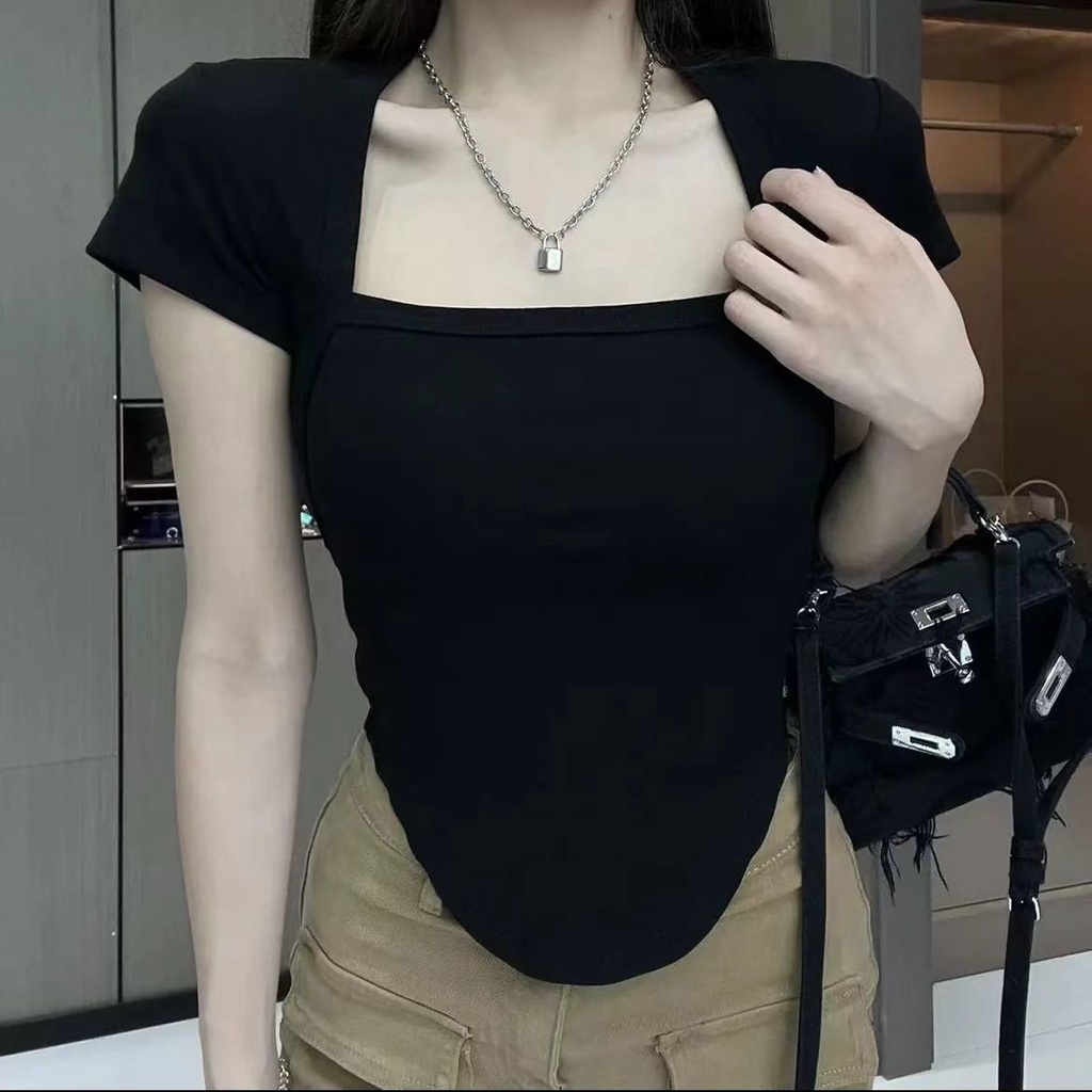Red Lengan Pendek T-shirt Katun Wanita Musim Panas Kerah Persegi 2022 Baru Rasa Desain Niche Slim Slim Hot Gadis Bahu Depan top
