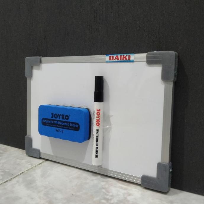 

Whiteboard / papan tulis magnetic uk 20x30 cm