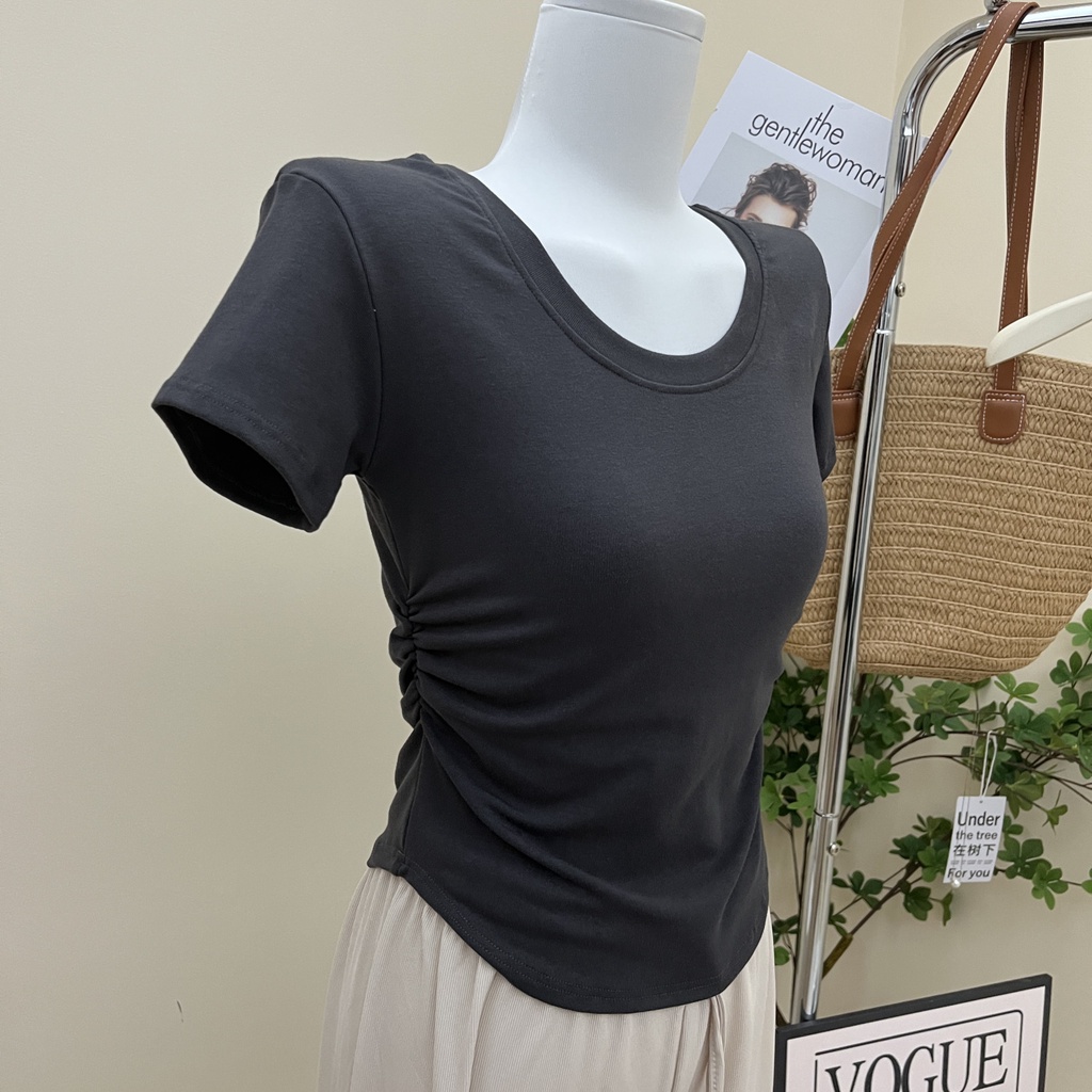 Red Desain leher U rasa pendek sisi lipit pinggang slimming T-shirt wanita musim panas slim fit all-Match lengan pendek top wanita ins