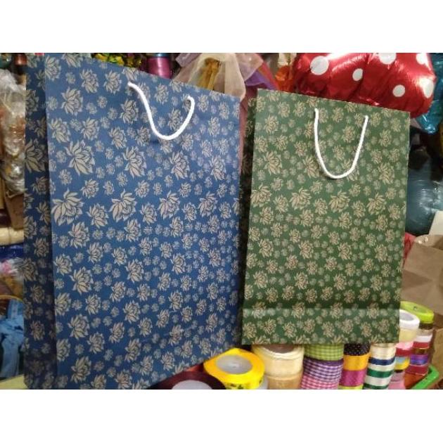 

New paper bag polio batik tebal isi 12 pcs