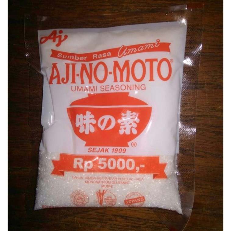 

VETSIN AJINOMOTO 90 GR 5000 RUPIAH