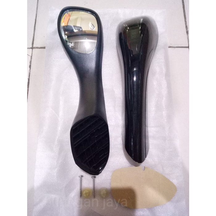 Spion kap mesin mobil rush terios hitam spion tanduk rush terios