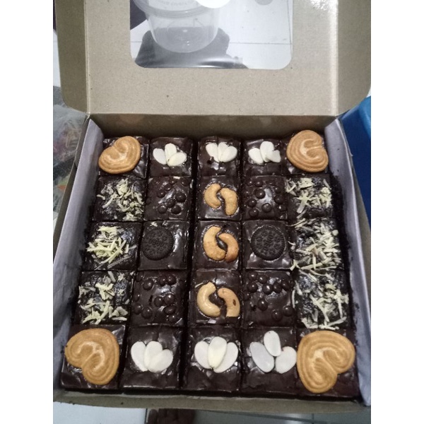 

Fudgy Brownies D.Bakery (Baca Deskripsi Produk!!)