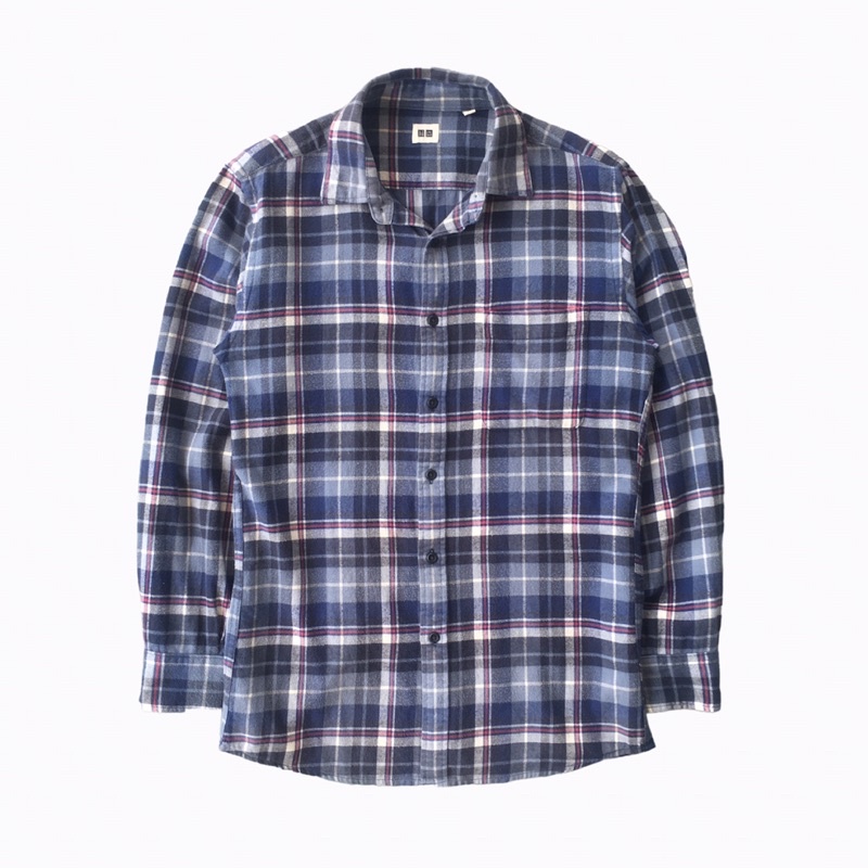 Flanel uniqlo / kemeja uniqlo / uniqlo shirt / flanel kotak kotak / kemeja flanel / uniqlo