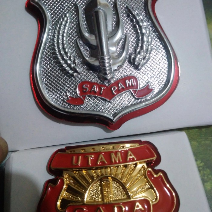 Terlaris Pin Gada Utama Magnet
