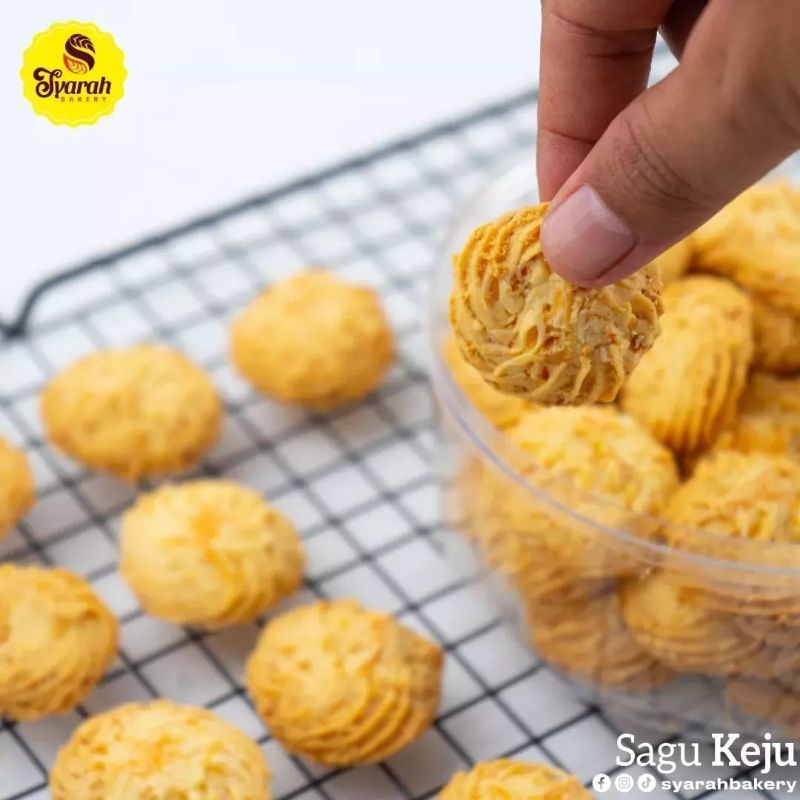 

SAGU KEJU SYARAH BAKERY / COOKIES / OLEH OLEH KHAS BENGKULU