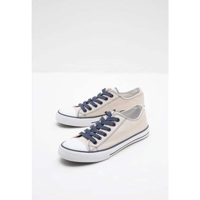 Berrybenka - Sepatu Sneakers Wanita Sofia Yumma Low Ankle Sneaker