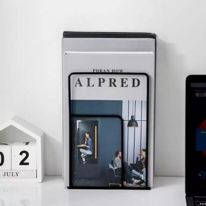 

Kinfolk Penahan Buku Anti Korosi (2 Pcs)