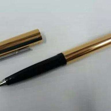 

Pen / Ballpoint / Pulpen Rl Barrel Pentel Rs3 Gold Japan Bagus Grosir
