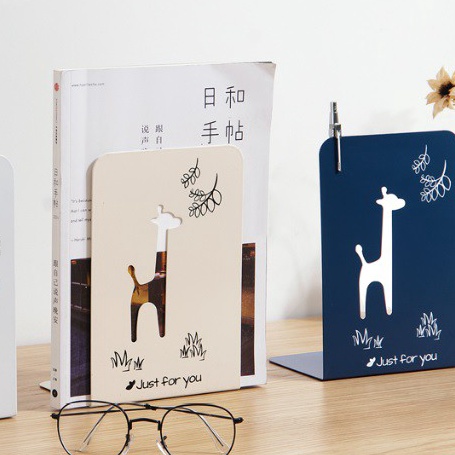 

[KODE PRODUK 7YJHJ8081] 2 pcs Pembatas Buku dengan Anti Slip Book Stands