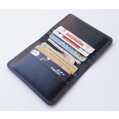 

Terlaris Dompet Kartu Kulit Asli Model Lipat 8 Slot Kartu Kulit Dompet Kartu