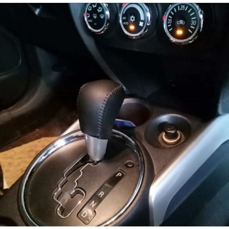 sarung cover perseneling knob shift matic Mitsubishi Outlander