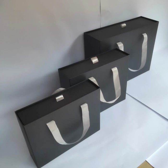 

Terlaris Giftbox Hardbox Boxhampers