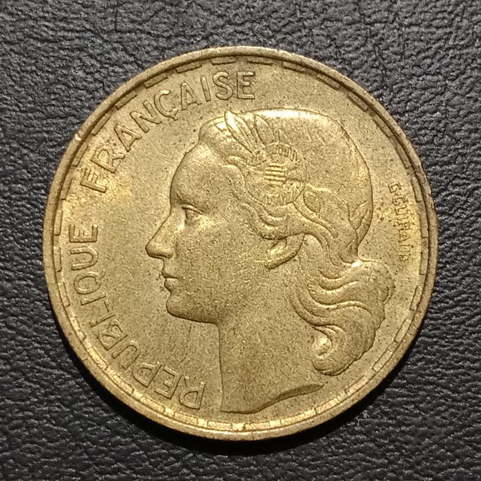 

Terlaris Koin Lustre 131 - 50 Francs Prancis Tahun 1951