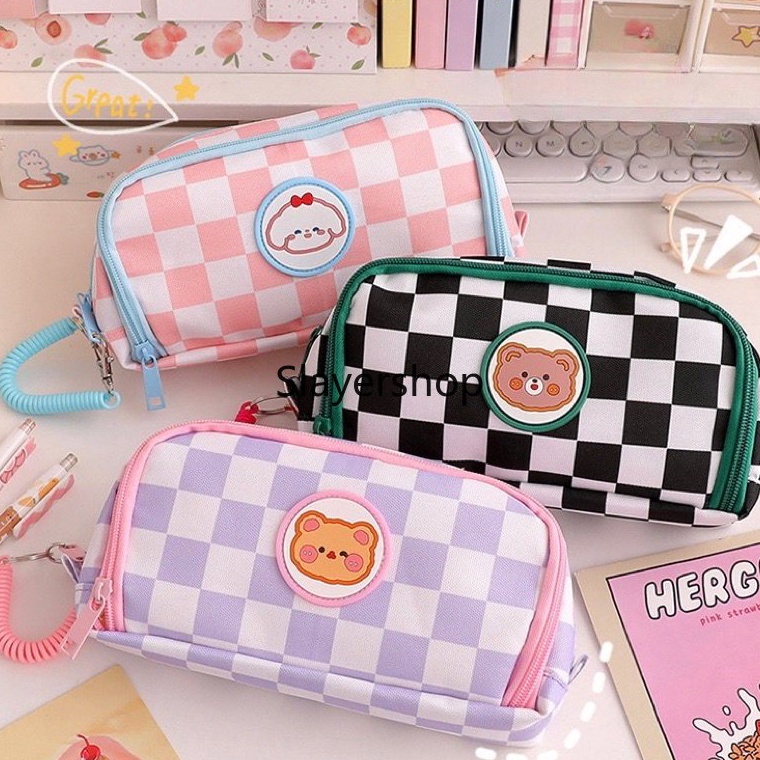 

Buruan beli Kotak Pensil Sleting Korea Aesthetic Lucu Import / Tempat pensil / Premium / Kotak-kotak / Ritsleting / Kompartmen / Imut / Imut / kelinci / kelinci / beruang WAF