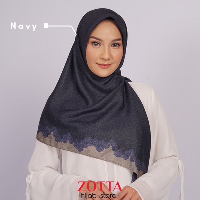 Hijab Segi Empat Elzatta Kaila Zaina