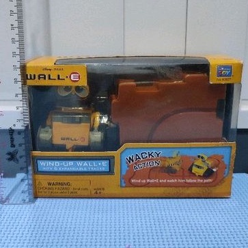 Disney Pixar Wind Up Wall-E with 6 expandable track