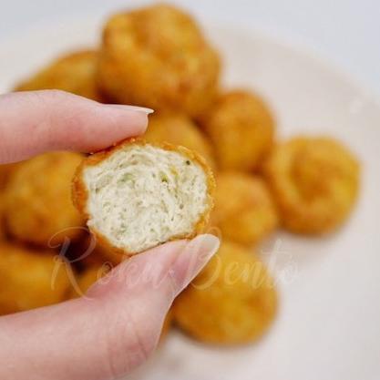 

HOT PROMO CHICKEN NUGGET BALLS 500GR ROKU BENTO FROZEN HOMEMADE NUGGET AYAM BOLA SIAP GORENG 1/2KG - MENU LAUK BEKAL PRAKTIS