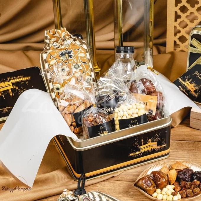 

Hampers Paket Oleh-Oleh / Souvenir Haji Dan Umroh Premium Paket Deluxe Sellyangelinastore