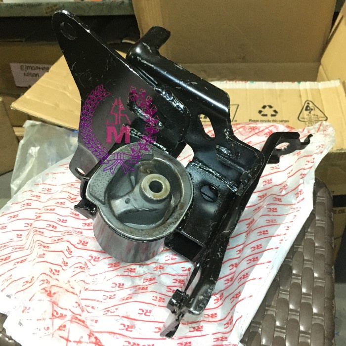 Engine Mounting Dudukan Mesin Kiri Vios Limo Gen.2 Yaris Manual