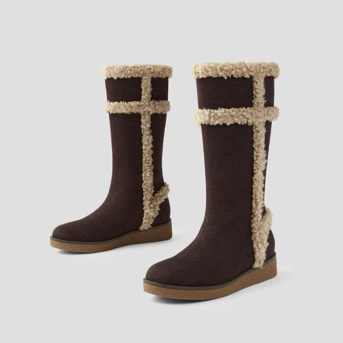 Vivaia Camila Fur Boots Sustainable Shoes