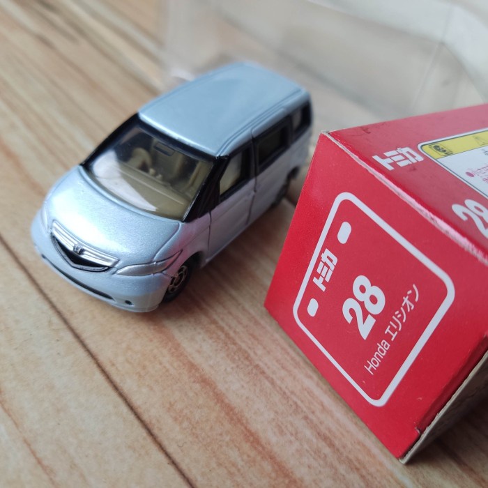 MUST HAVE TOMICA HONDA ELYSION NO 28 TAKARA TOMY DIECAST REPLIKA JAPAN BRAND JDM TERBARU