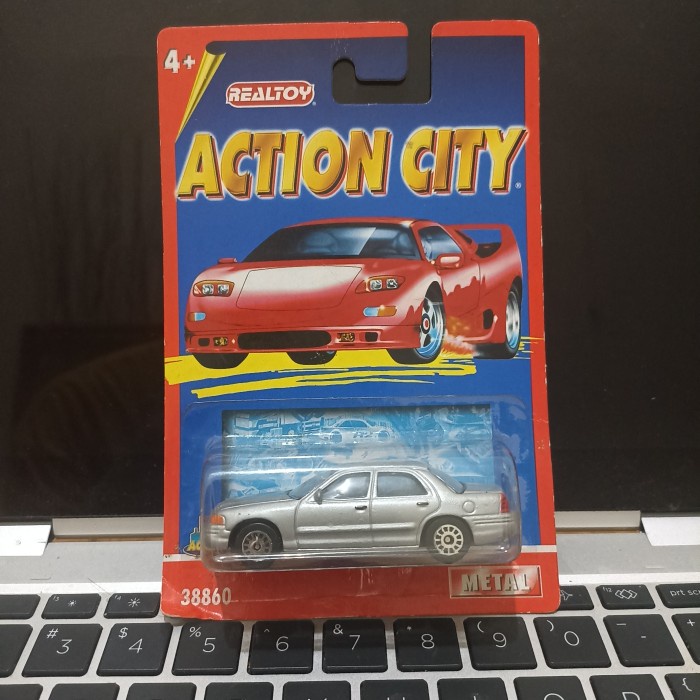 HOT SALE DIECAST REALTOY ACTION CITY FORD CROWN VICTORIA SILVER TERMURAH