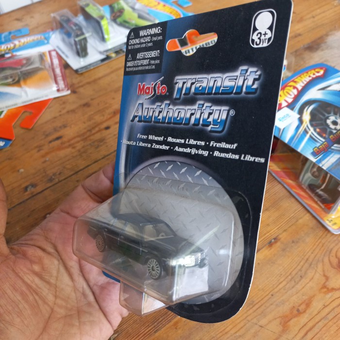 FLASH SALE MAISTO MERCEDES-BENZ 260 SEL RARE NOT HOTWHEELS MATCHBOX TERMURAH