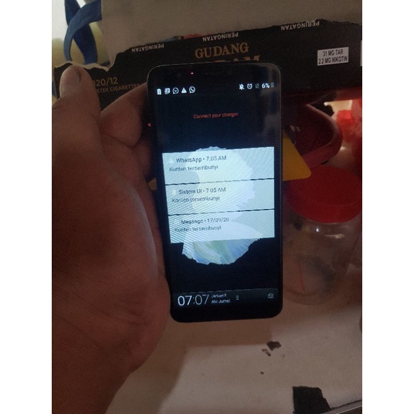 lcd & frame satu sett ORIGINAL nempel jamin normal utk hp luna v57 warna hitam sesuai fto