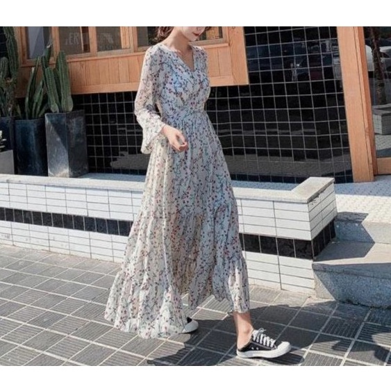 SALE. Tiered Floral Maxi Wrap Dress - Dress Casual Kasual / Daisy Dress Motif Bunga / Maxi Dress Flo