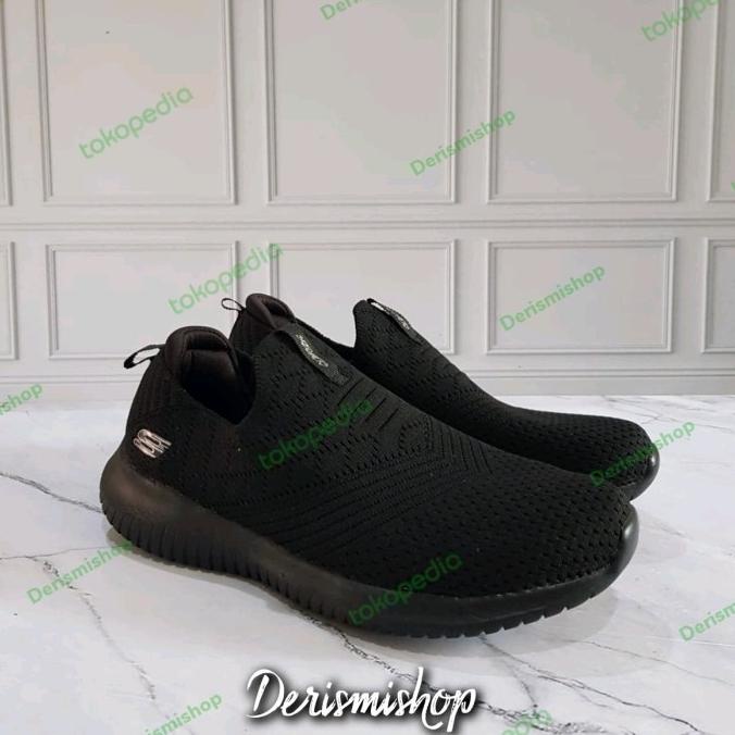 SEPATU WANITA SEPATU SKECHERS ULTRA FLEX WOMEN - FULL HITAM