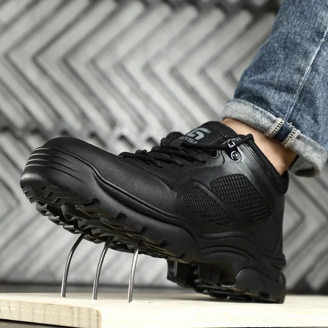 Ready  SEPATU SAFETY SNEAKERS SPORT HITAM