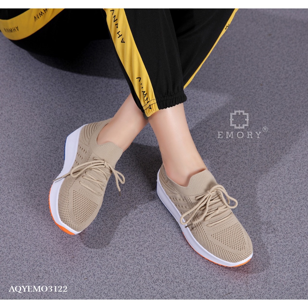 SB EMORY Flexknit Sneakers Wanita AQYEMO3122