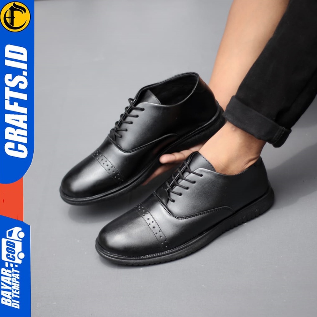 Sepatu Formal Pantofel Docmart Pria Low Boots Hitam Kerja Pria Crafts Abys