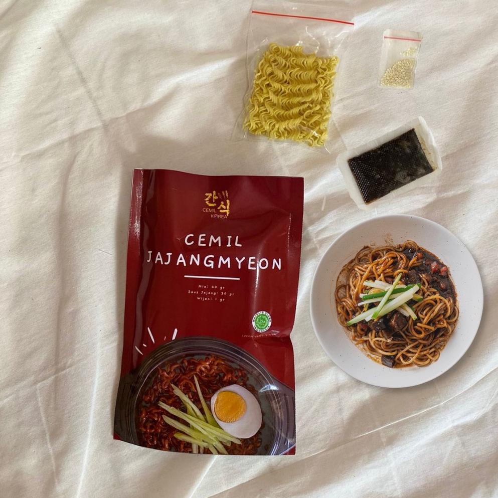 

Terbaru 3.3 Cemil JajangMyeon