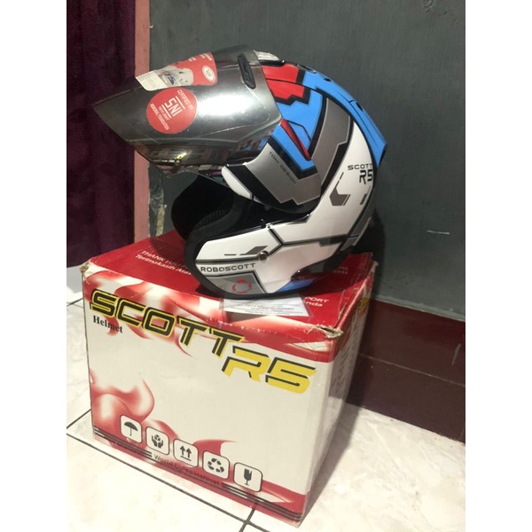 Helm scoot Copy arai