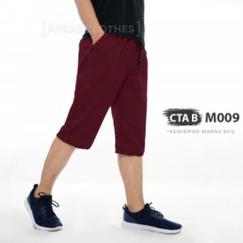 CELANA TRAINING PENDEK PRIA BAHAN KAOS
