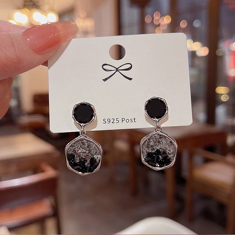 925 Perak Jarum Mewah Hitam Zirkon Anting Wanita Fashion Stud Earrings