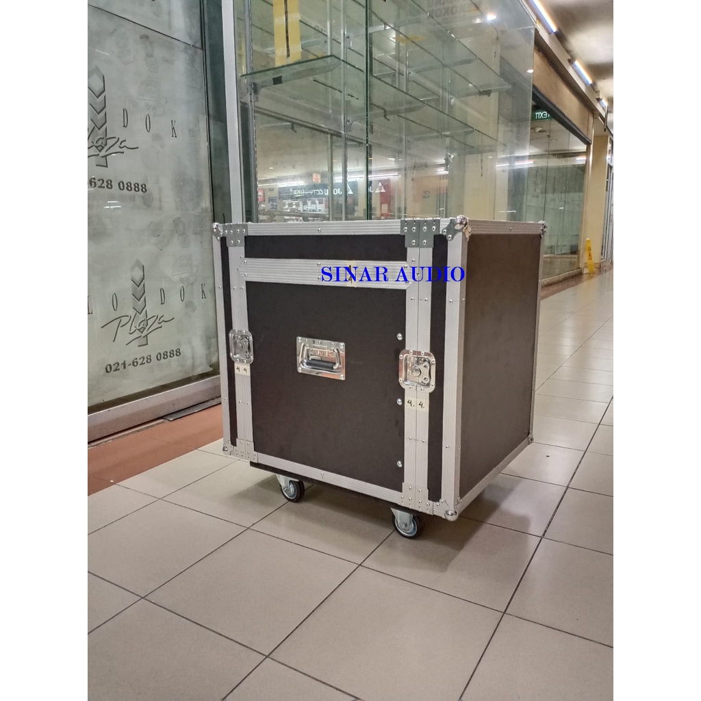 BOX HARDCASE 16U PLUS MIXER HARDCASE 12U PLUS MIXER HARDCASE 10U HARDCASE 8U HARDCASE 6 U PLUS MIXER