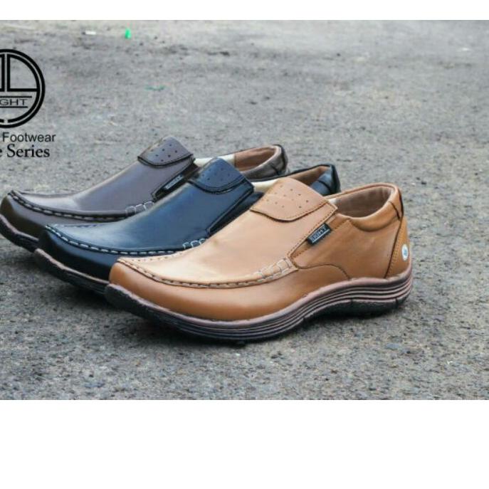 QualityControl✅-Sepatu  Pantofel pria Kulit Asli Cibaduyut Resmi Formal Slip ON Slop Casual Hitam Ku