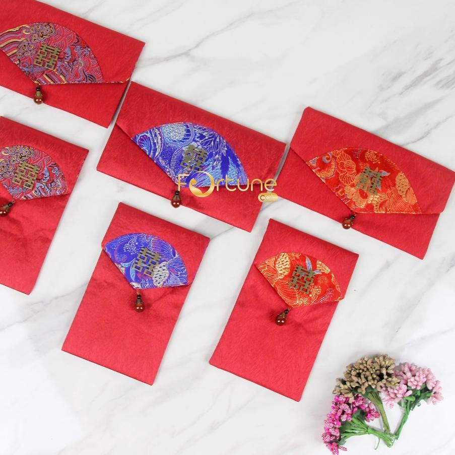 

PROMO⚡️⚡️-Angpao Sangjit Kain Shuang Xi Wedding Engagement Hong Bao Red Envelope Motif Kipas