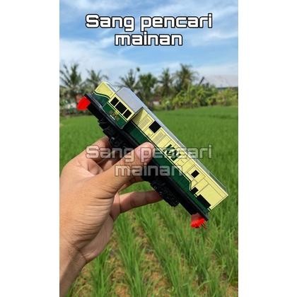 HOT SALE 33MINIATUR KERETA API LOKOMOTIF CC201 VINTAGE MESIN BISA JALAN ,PALING TERBARU