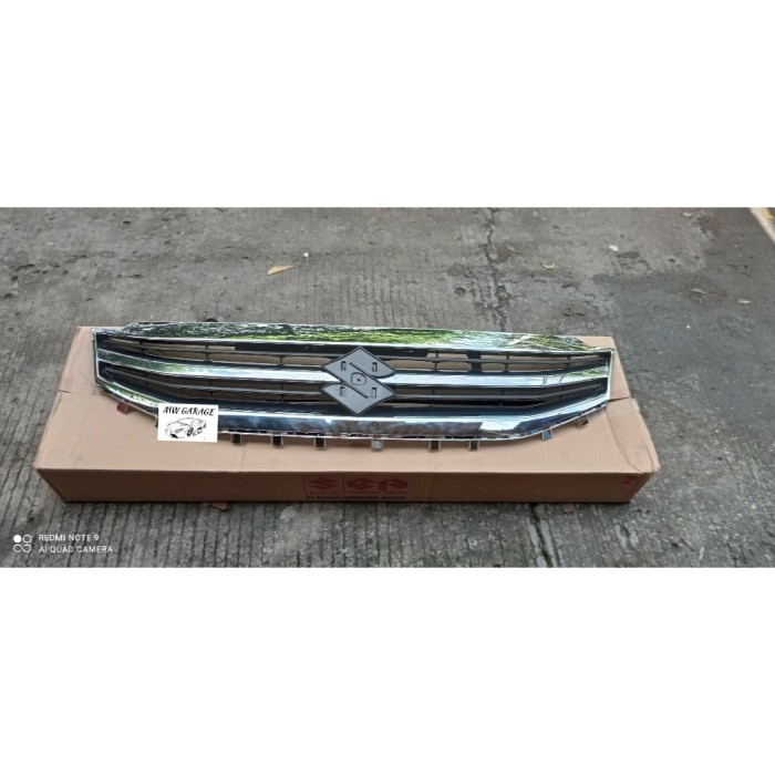 Grill chrome Suzuki Ertiga 2016 2017 original