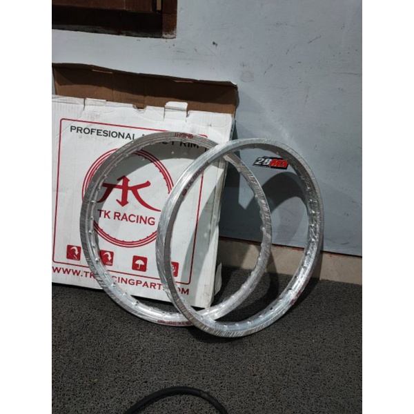 VELG PELEK TK JAPAN 120 RING 16 LUBANG RUJI 36 UKURAN RATA 120 SEMUA DEPAN BELAKANG BISA UNTUK MODIF